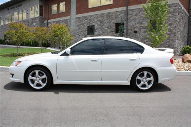 2009 Subaru Legacy Luxury Package AWD