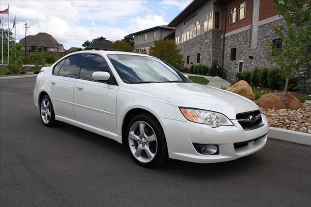 2009 Subaru Legacy Luxury Package AWD