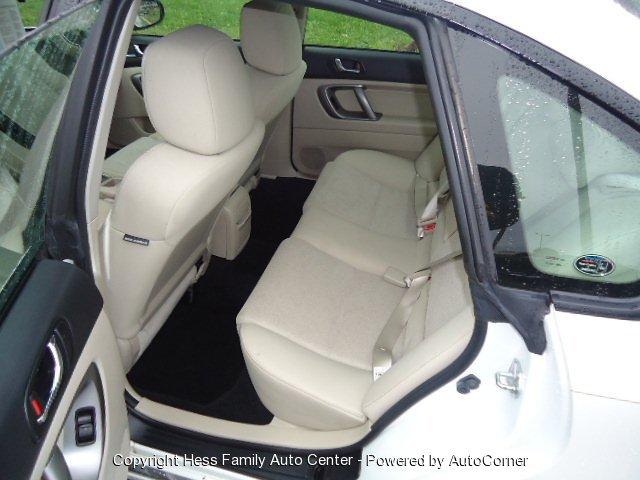 2009 Subaru Legacy Unknown