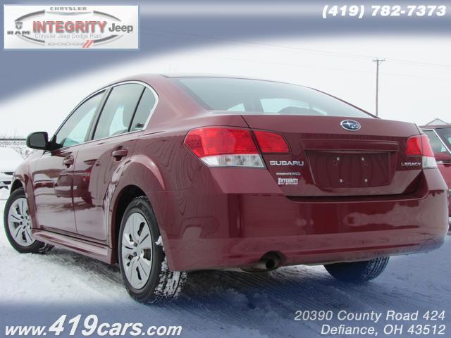 2010 Subaru Legacy 2 Door