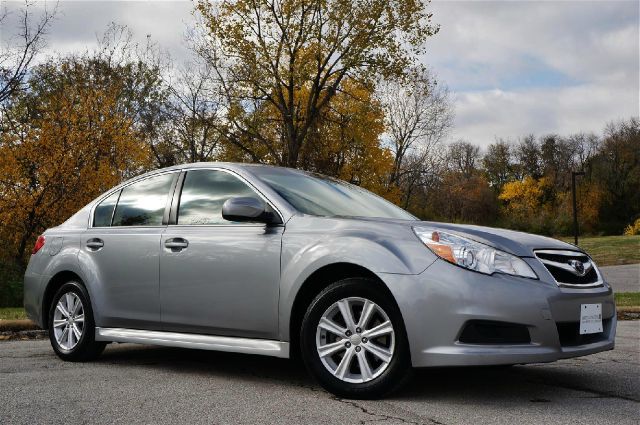 2011 Subaru Legacy 3LT Sunroof