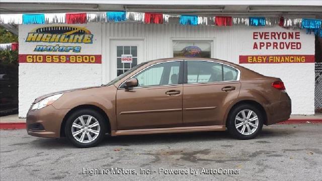2012 Subaru Legacy SLT Navi/ DVD