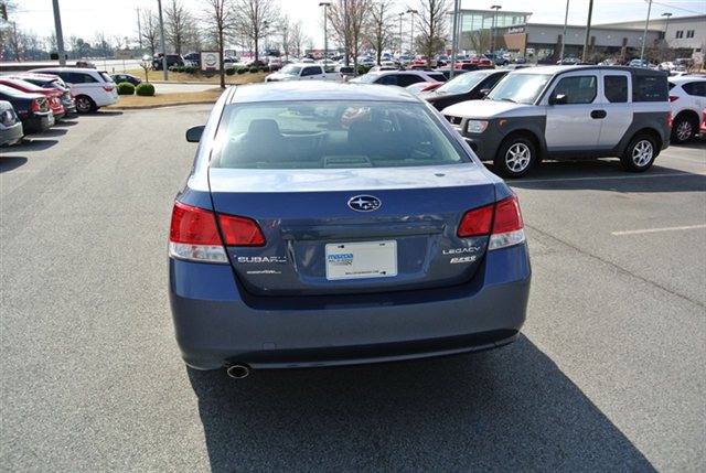 2013 Subaru Legacy Premium