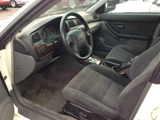 2000 Subaru Outback Ext Cab 125.9 WB 2WD Work Tru