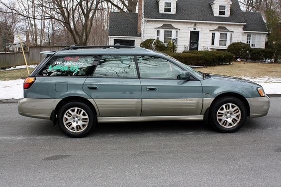 2001 Subaru Outback Unknown