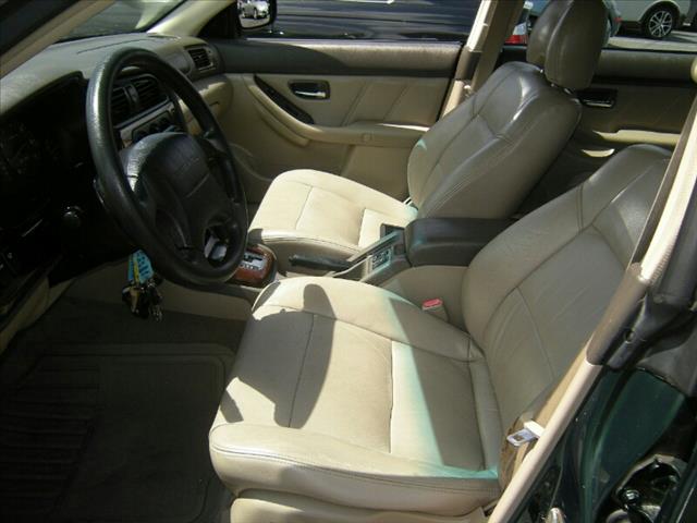 2001 Subaru Outback Unknown