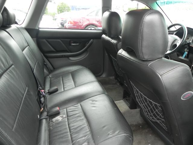 2001 Subaru Outback LS 4WD