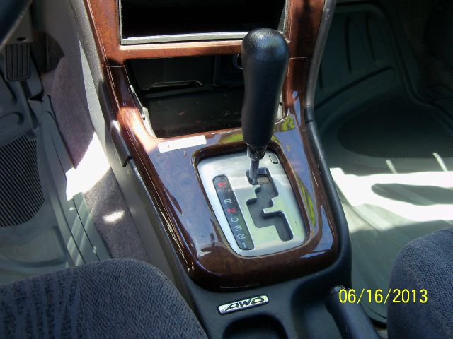 2001 Subaru Outback SW2