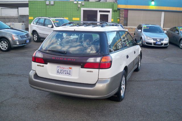 2001 Subaru Outback 143.5 LTZ