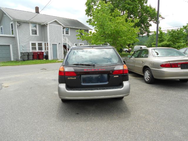 2001 Subaru Outback 143.5 LTZ