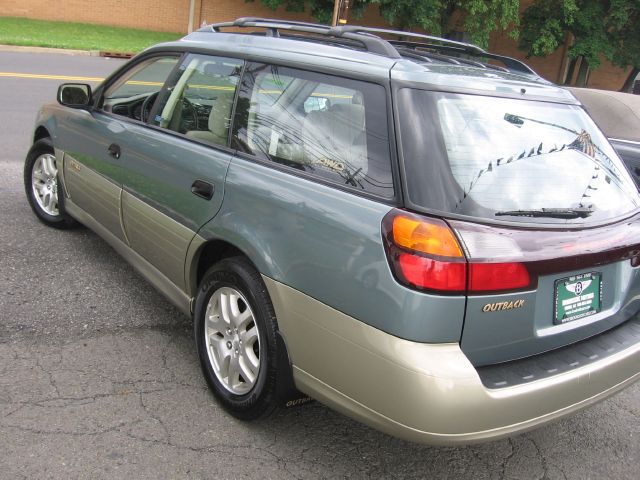 2002 Subaru Outback 143.5 LTZ