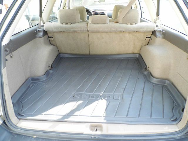 2002 Subaru Outback 143.5 LTZ