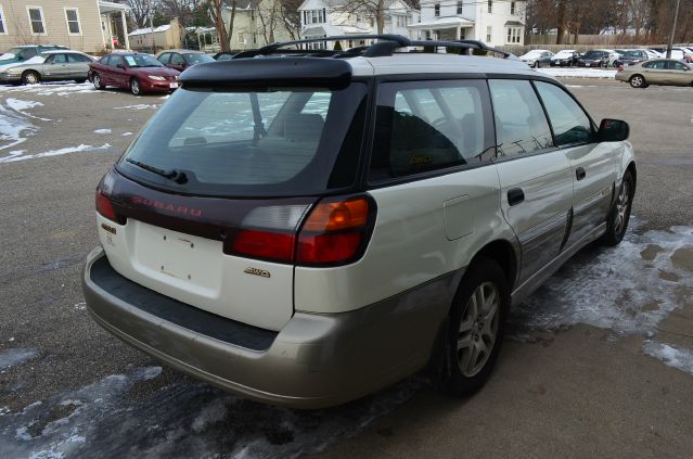2002 Subaru Outback 143.5 LTZ