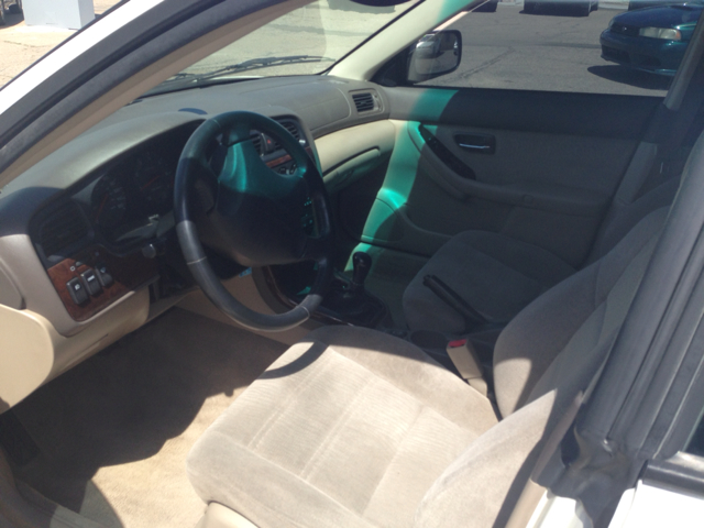 2002 Subaru Outback 143.5 LTZ