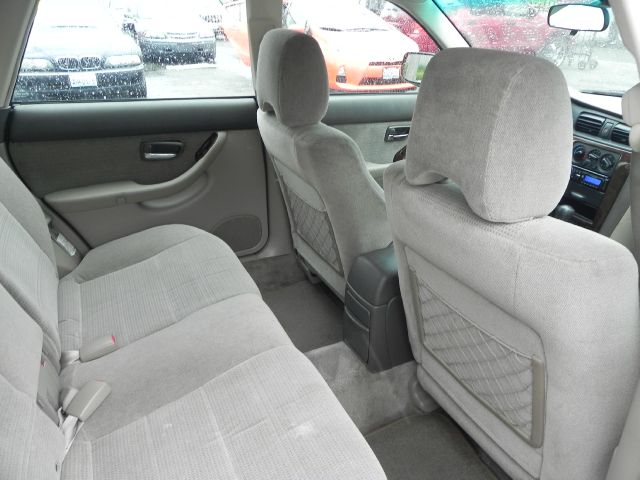 2003 Subaru Outback 143.5 LTZ