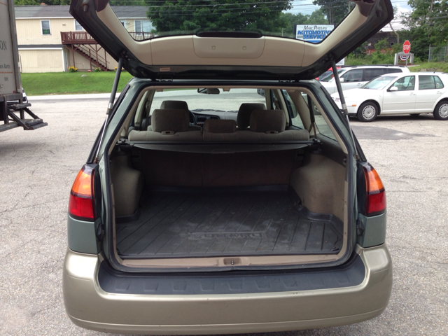 2003 Subaru Outback 143.5 LTZ