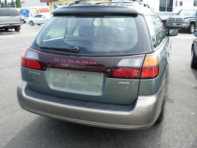 2003 Subaru Outback 143.5 LTZ