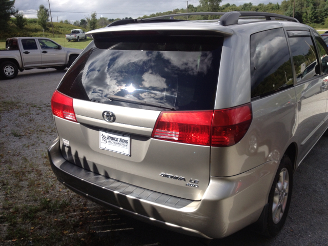 2004 Subaru Outback FC4