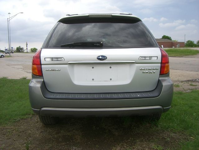 2005 Subaru Outback Reg Cab 112 WB XL