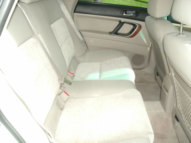 2005 Subaru Outback EX 4D Hardtop
