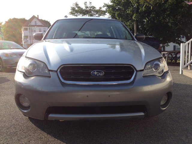 2005 Subaru Outback EX 4D Hardtop