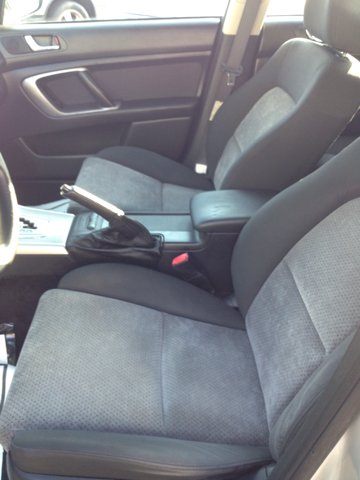 2005 Subaru Outback EX 4D Hardtop