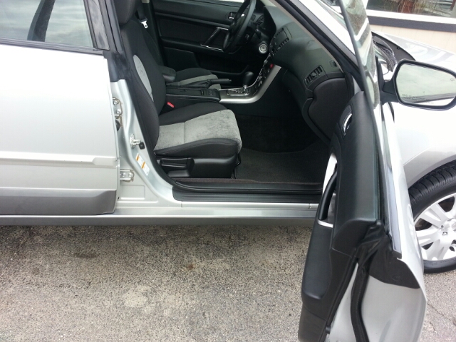 2005 Subaru Outback Leather ROOF
