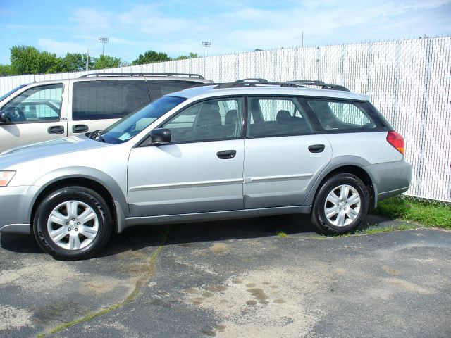 2005 Subaru Outback EX 4D Hardtop