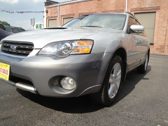2005 Subaru Outback Sun/nav