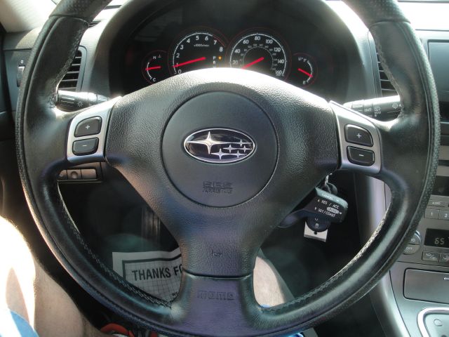2005 Subaru Outback Sun/nav