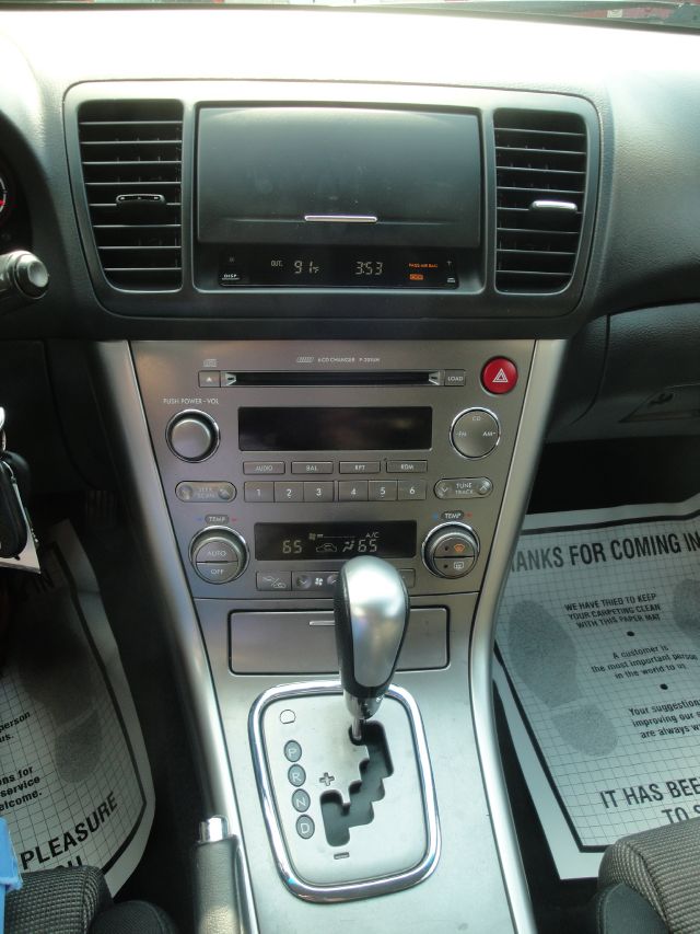 2005 Subaru Outback Sun/nav