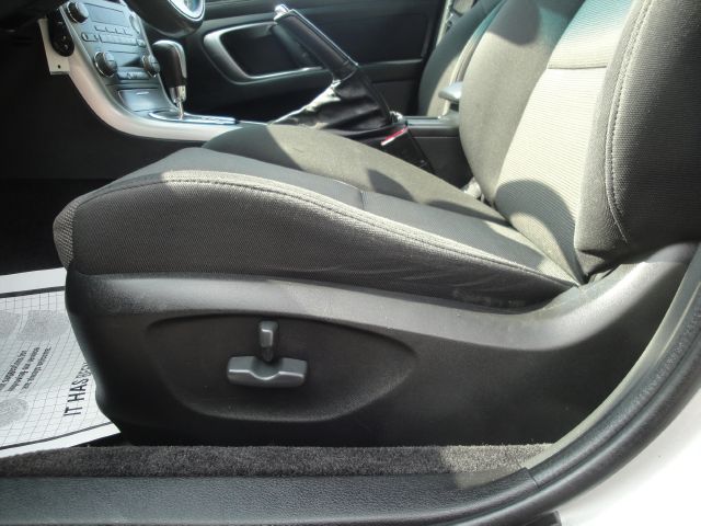 2005 Subaru Outback Sun/nav