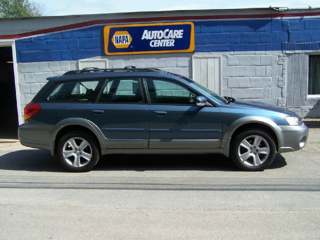 2005 Subaru Outback Sun/nav