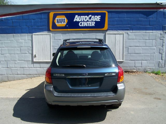 2005 Subaru Outback Sun/nav
