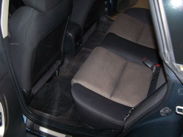 2005 Subaru Outback Sun/nav
