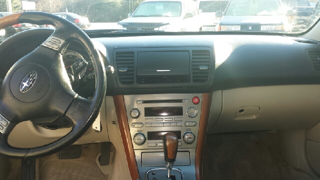 2005 Subaru Outback String Ray