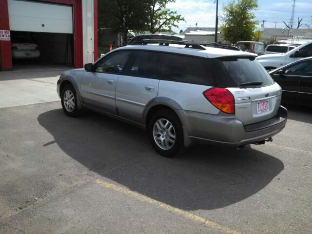 2005 Subaru Outback Base Premium Track Grand Touring