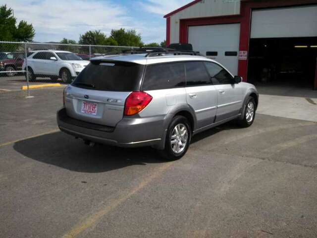 2005 Subaru Outback Base Premium Track Grand Touring