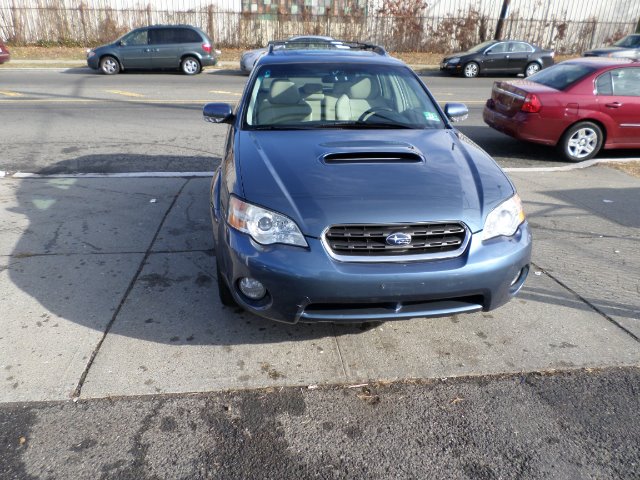 2006 Subaru Outback Reg Cab 112 WB XL