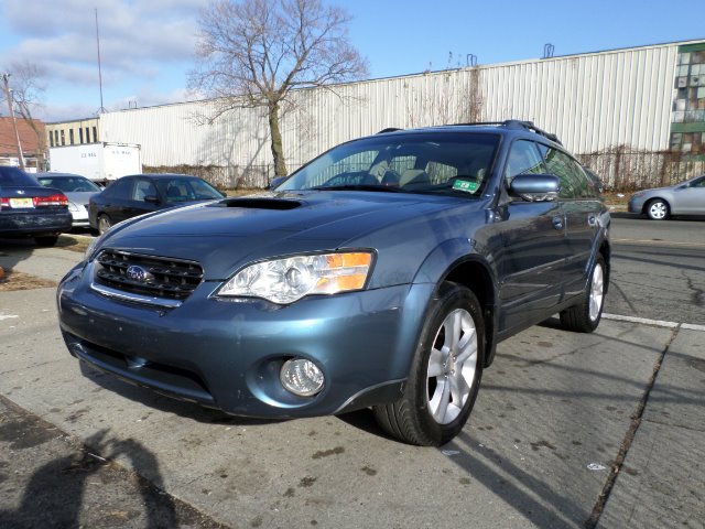 2006 Subaru Outback Reg Cab 112 WB XL