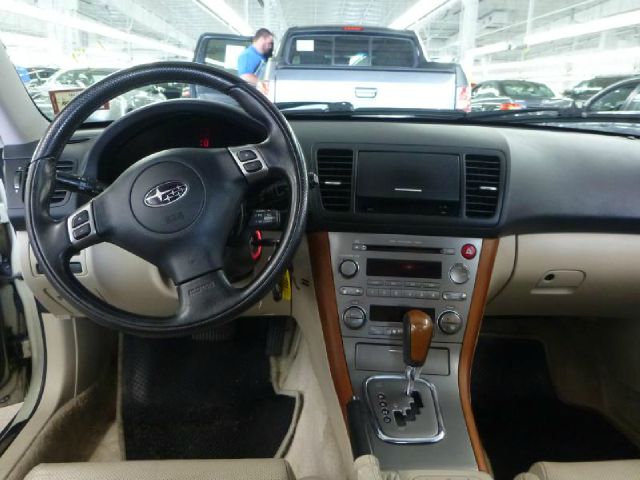 2006 Subaru Outback Reg Cab 112 WB XL