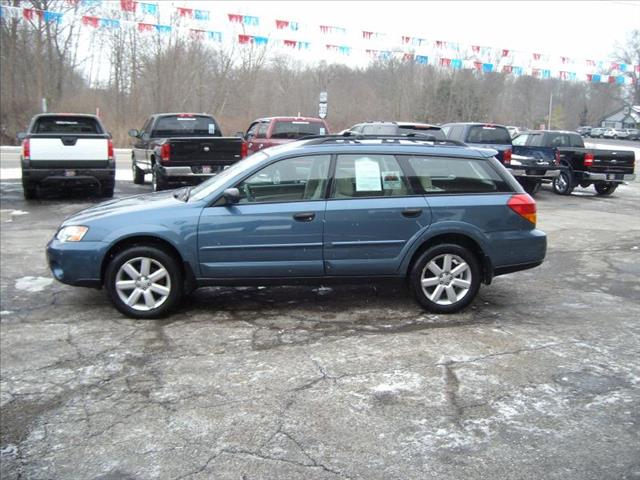 2006 Subaru Outback 4dr Sdn LTZ Sedan