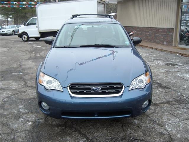 2006 Subaru Outback 4dr Sdn LTZ Sedan