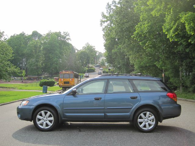 2006 Subaru Outback EX 4D Hardtop