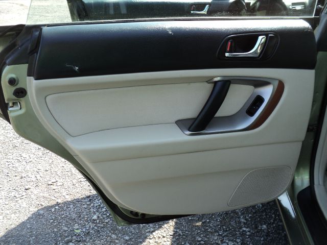 2006 Subaru Outback EX 4D Hardtop