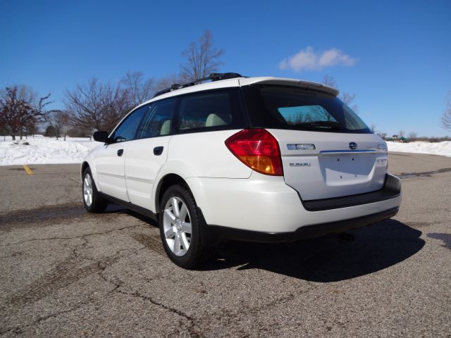 2006 Subaru Outback EX 4D Hardtop