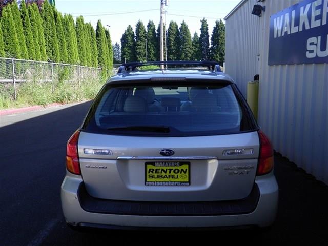 2006 Subaru Outback 4-passenger Open Top Alpha AWD Truck