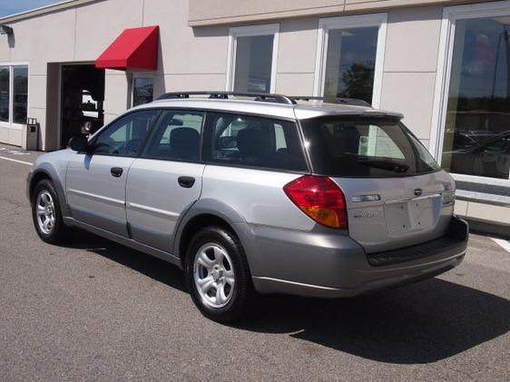2007 Subaru Outback EX 4D Hardtop