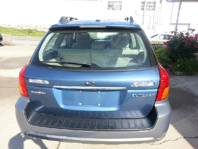 2007 Subaru Outback EX 4D Hardtop