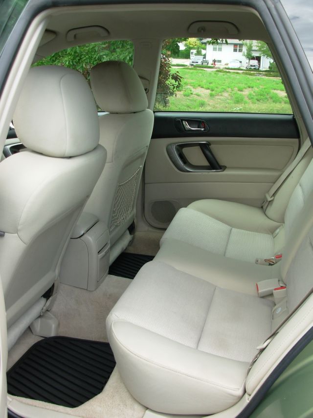 2007 Subaru Outback EX 4D Hardtop